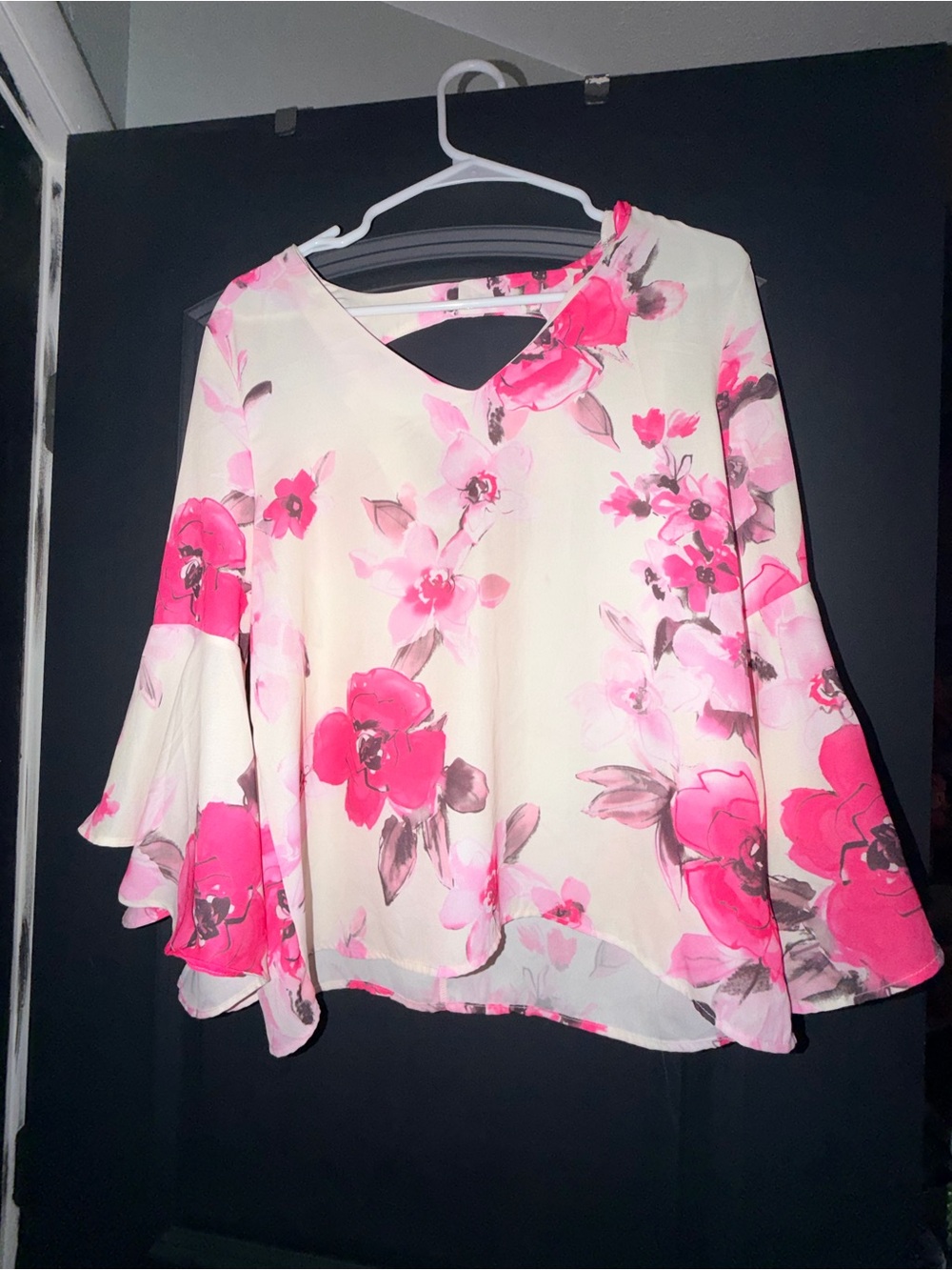 Sweet Pea by Stacy Frati Floral Cutout Blouse – Size Medium